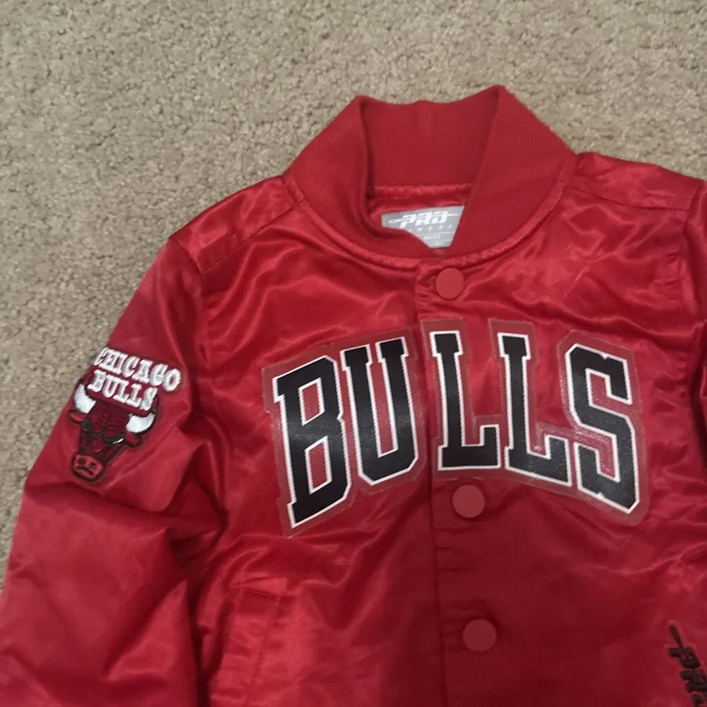Pro Standard Toddler Boys' Chicago Bulls NBA Basketball Jacket - Red Size 2T